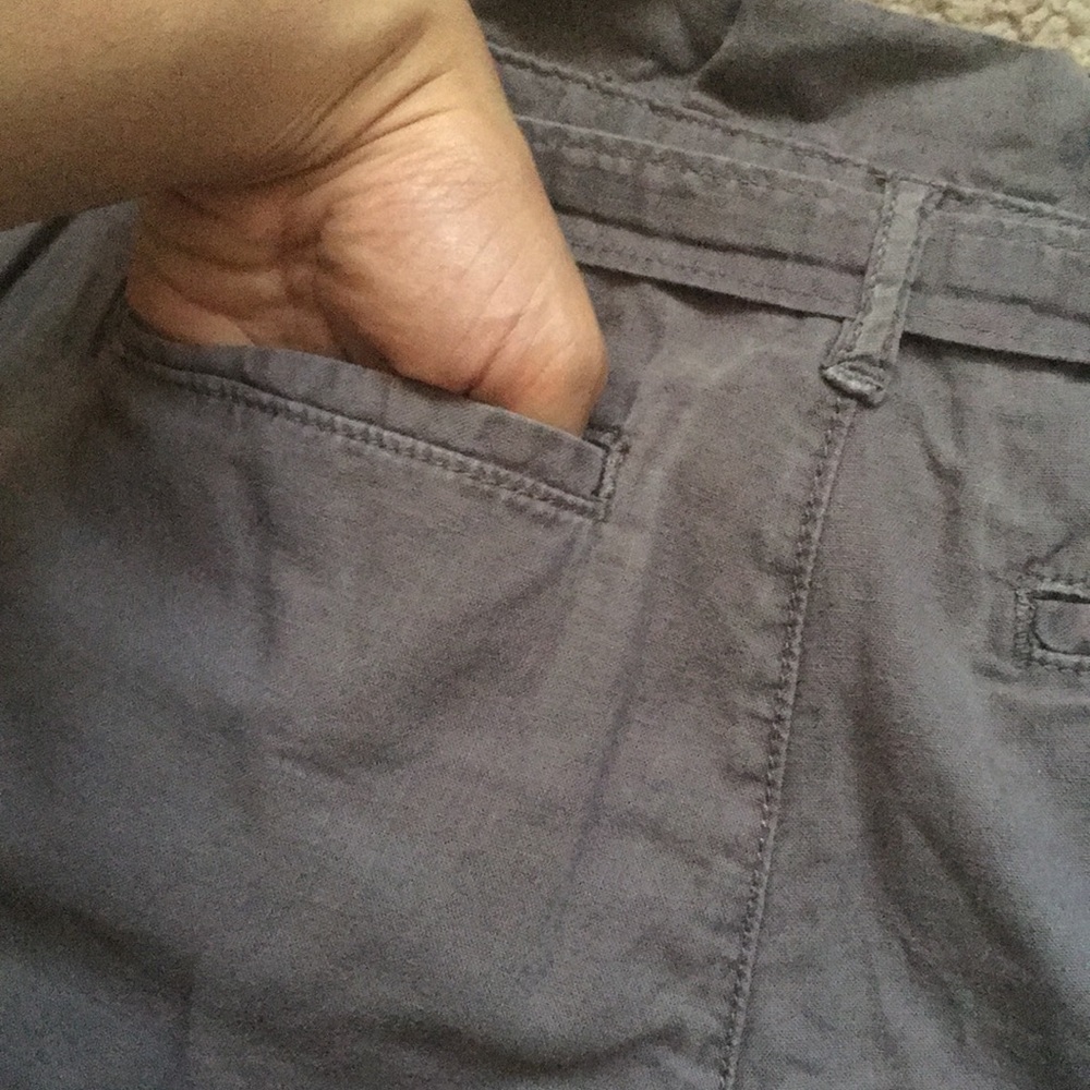 Banana Republic Linen shorts - Picture 6 of 8